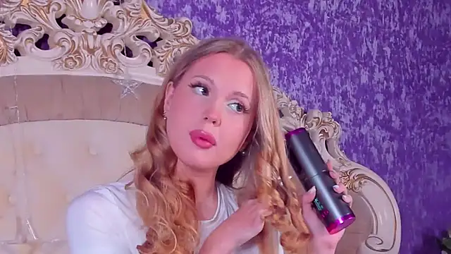 Snapshot of BECKI_VRES chatting on March 6, 11:47 am BECKI VRES online show from March 6, 11:47 am