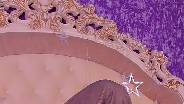 Snapshot of BECKI_VRES chatting on March 11, 10:29 am BECKI VRES online show from March 11, 10:29 am