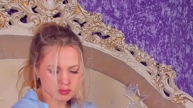 Snapshot of BECKI_VRES chatting on March 14, 10:39 am BECKI VRES online show from March 14, 10:39 am