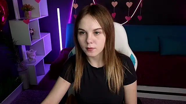 Snapshot of Dyna_bae chatting on February 19, 7:39 am Dyna bae online show from February 19, 7:39 am