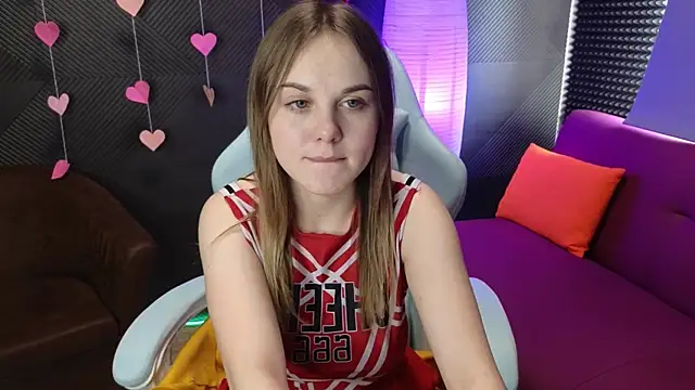 Snapshot of Dyna_bae chatting on February 20, 4:07 am Dyna bae online show from February 20, 4:07 am