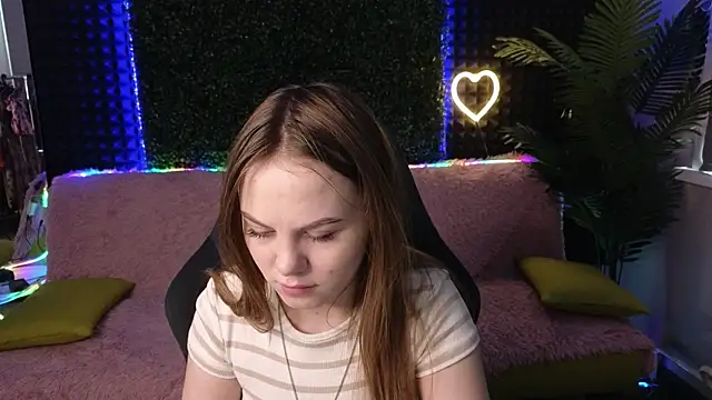 Snapshot of Dyna_bae chatting on October 15, 8:03 am Dyna bae online show from October 15, 8:03 am