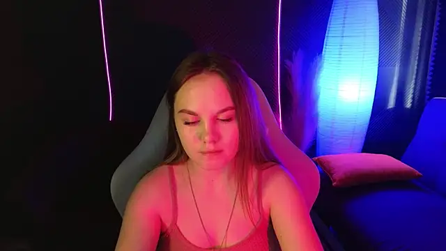 Snapshot of Dyna_bae chatting on October 16, 7:53 am Dyna bae online show from October 16, 7:53 am