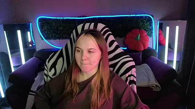 Snapshot of Dyna_bae chatting on November 20, 8:58 am Dyna bae online show from November 20, 8:58 am