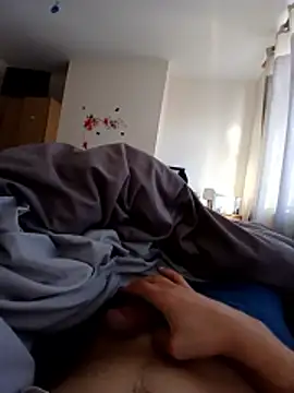 Eusuntnoulgigolo online show from January 16, 9:46 am