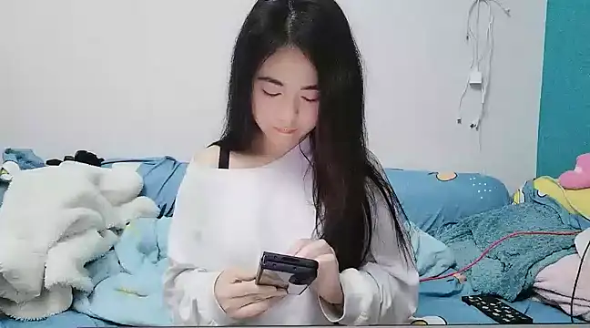 Snapshot of Lucy-xixi chatting on March 4, 12:44 pm Lucy-xixi online show from March 4, 12:44 pm