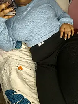 Snapshot of Sassy-soumu chatting on March 1, 11:37 pm Sassy-soumu online show from March 1, 11:37 pm