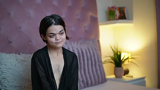 MaiaMini online show from October 19, 7:03 pm