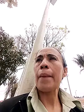 Snapshot of Coeur_de_luxure chatting on September 27, 5:51 pm Coeur de luxure online show from September 27, 5:51 pm