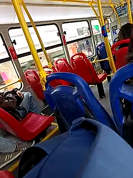 Snapshot of Coeur_de_luxure chatting on October 10, 4:50 pm Coeur de luxure online show from October 10, 4:50 pm