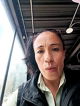 Coeur de luxure online show from April 8, 3:45 pm