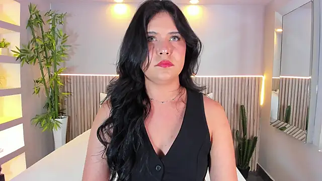 GeorginaReyes online show from September 18, 10:45 pm