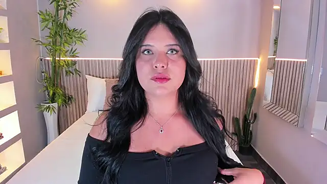 GeorginaReyes online show from February 23, 10:40 pm