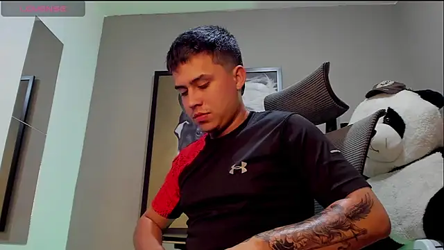 mattiwsmorris  online show from September 25, 3:21 am