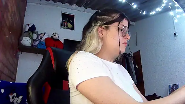 Emily  katz online show from March 21, 3:57 pm