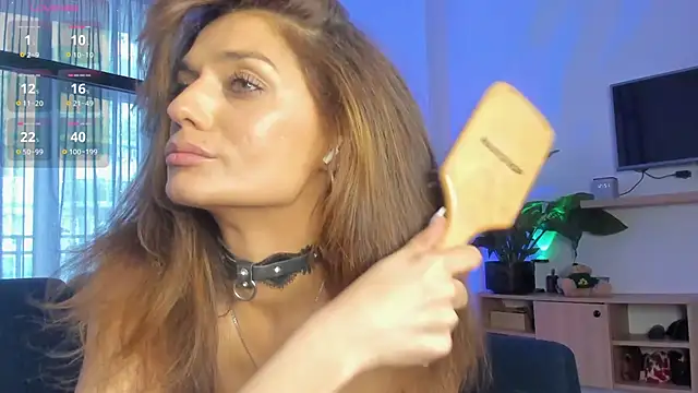 I   love  you online show from April 12, 8:52 am