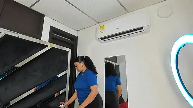 Rubyxht online show from December 18, 12:33 pm