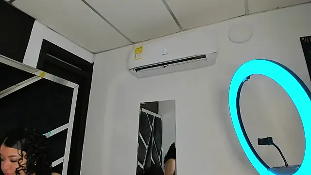 Rubyxht online show from January 14, 12:44 pm