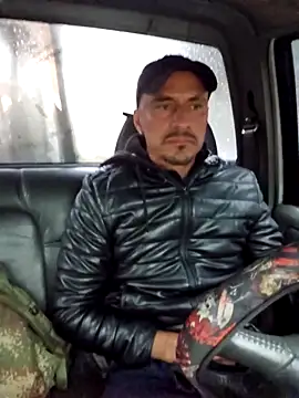 Iuver online show from February 16, 9:00 pm