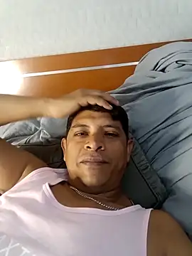 Snapshot of Odin-2121 chatting on February 28, 3:59 pm Odin-2121 online show from February 28, 3:59 pm