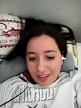 Snapshot of sweetie__annieee chatting on September 11, 5:18 am sweetie annieee online show from September 11, 5:18 am