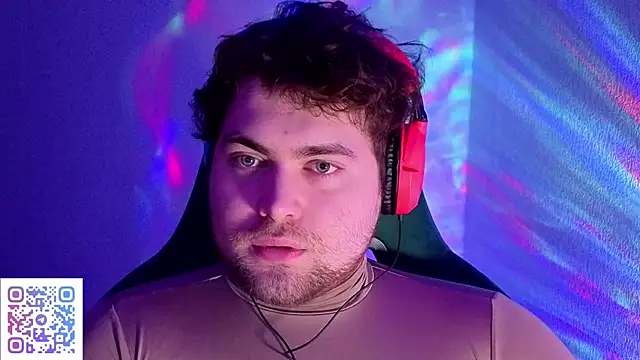 Snapshot of Mars_I chatting on December 2, 5:41 pm Mars I online show from December 2, 5:41 pm