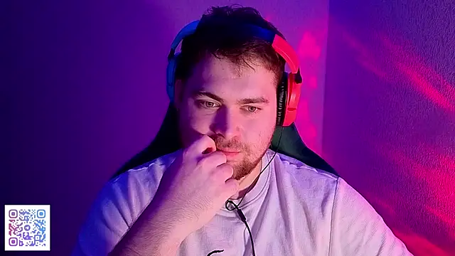 Snapshot of Mars_I chatting on December 13, 7:53 pm Mars I online show from December 13, 7:53 pm