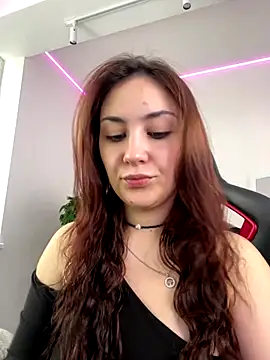 AshleySkott  online show from September 30, 8:30 am