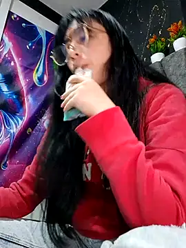 Arielle lov online show from October 21, 11:44 am