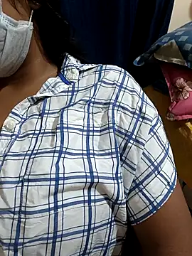 COZY ROZI online show from September 11, 3:56 pm