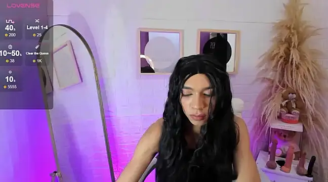 Danny Luxx online show from February 25, 12:03 am