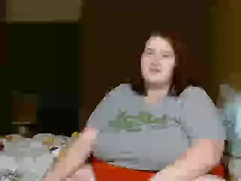 Snapshot of BubblyMoonie chatting on December 20, 2:07 am BubblyMoonie online show from December 20, 2:07 am