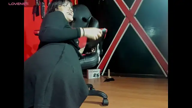 OnyxDiosaGotica online show from February 21, 9:34 am