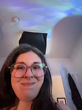 Snapshot of Rosiee69_ chatting on March 5, 9:15 pm Rosiee69 online show from March 5, 9:15 pm