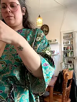 Snapshot of Rosiee69_ chatting on March 11, 4:29 pm Rosiee69 online show from March 11, 4:29 pm