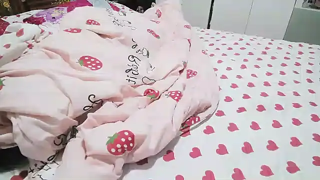 Snapshot of hebe-02 chatting on September 13, 6:51 pm hebe-02 online show from September 13, 6:51 pm