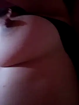 Snapshot of Py2003 chatting on February 19, 4:01 am Py2003 online show from February 19, 4:01 am