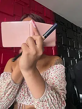 Emily-teen online show from January 9, 3:26 pm