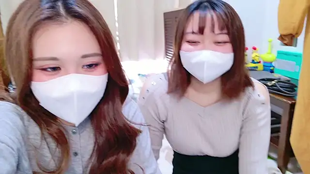 noa chi online show from September 22, 4:47 am