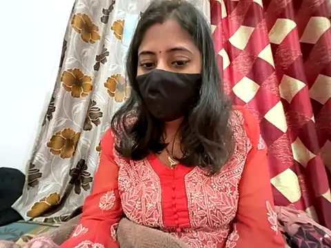 Snapshot of okbent chatting on November 6, 11:11 am okbent online show from November 6, 11:11 am