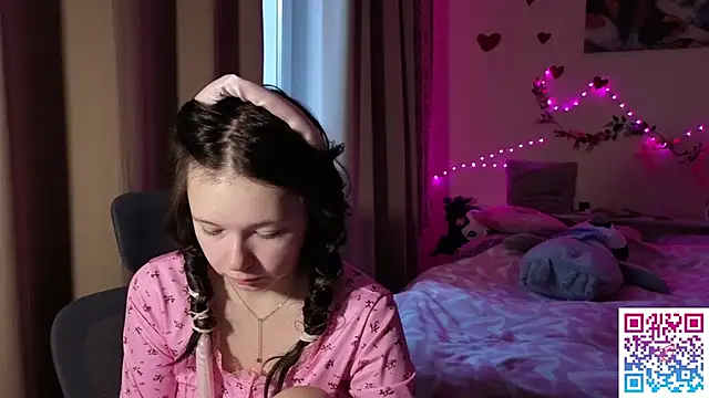 boozekirs  online show from February 14, 3:25 am