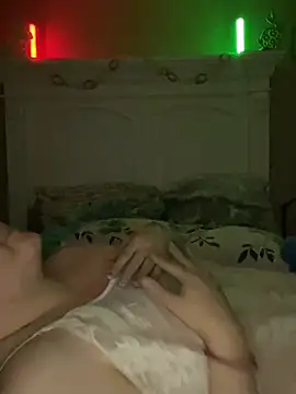 HTXBELLE online show from March 5, 6:33 am