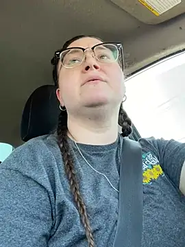 HTXBELLE online show from March 12, 8:41 pm