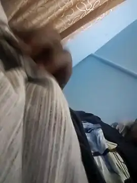 Snapshot of _RapElani-2290 chatting on February 19, 9:58 pm RapElani-2290 online show from February 19, 9:58 pm