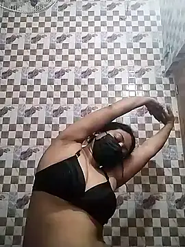 Snapshot of cuteangel9999 chatting on February 23, 8:55 pm cuteangel9999 online show from February 23, 8:55 pm