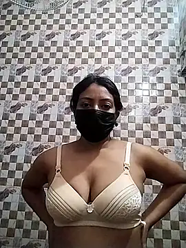 Snapshot of cuteangel9999 chatting on March 1, 6:54 pm cuteangel9999 online show from March 1, 6:54 pm