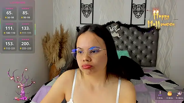 Kath latorre online show from October 28, 1:03 pm