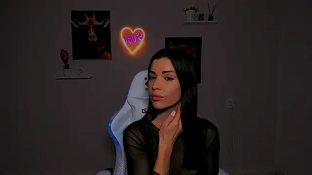 KetiWils online show from February 28, 3:37 pm