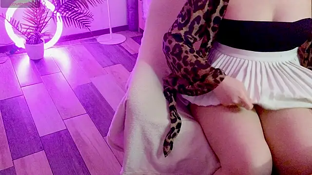 baby debbie online show from February 6, 3:37 pm