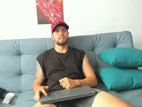 bastianwatson10 online show from February 27, 8:20 pm